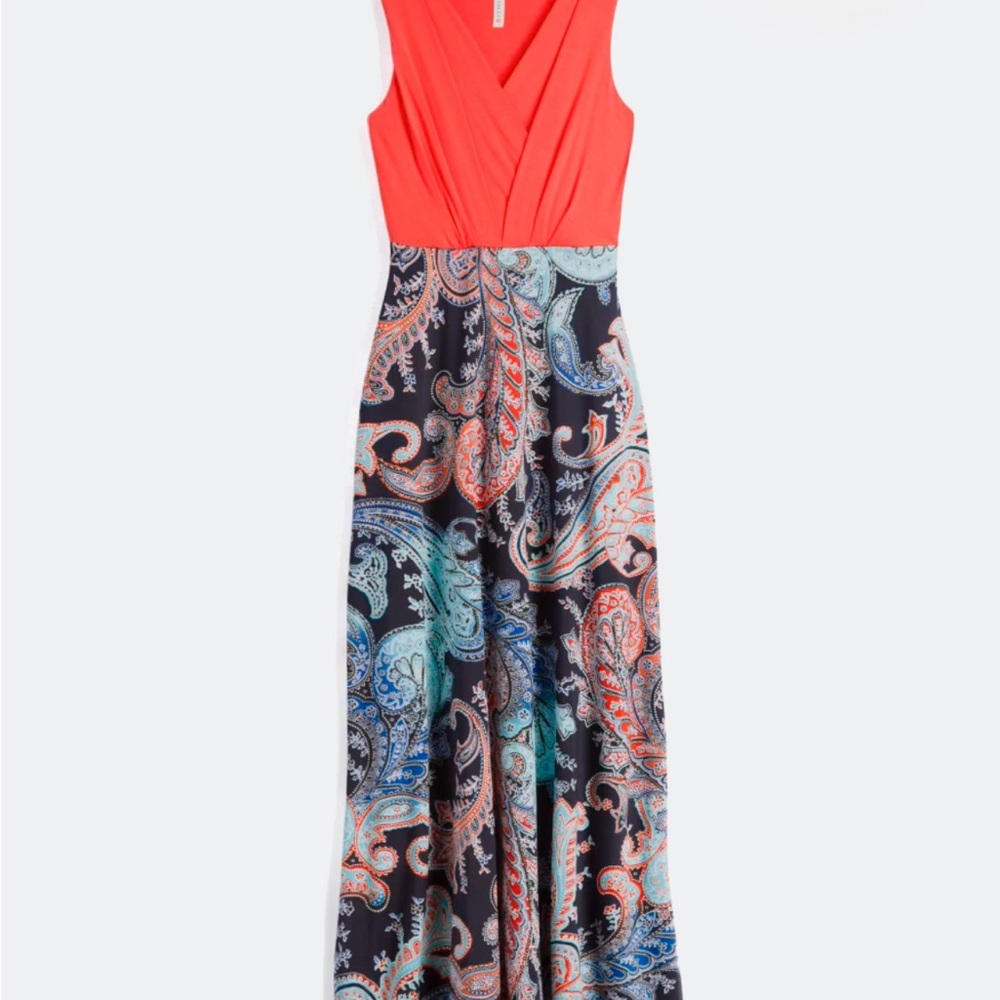 Gilli Coral and Navy Paisley Maxi Dress